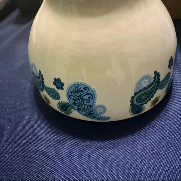 Two Paisley Print Royal Norfolk Bowls - Picture 6 of 8